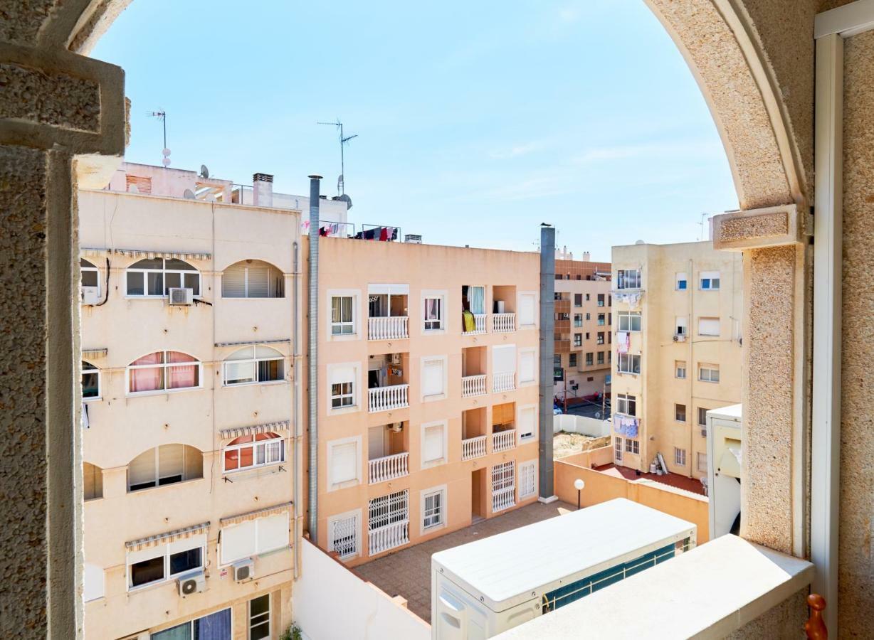 Apartamento Rambla Juan Mateo Daire Torrevieja Dış mekan fotoğraf