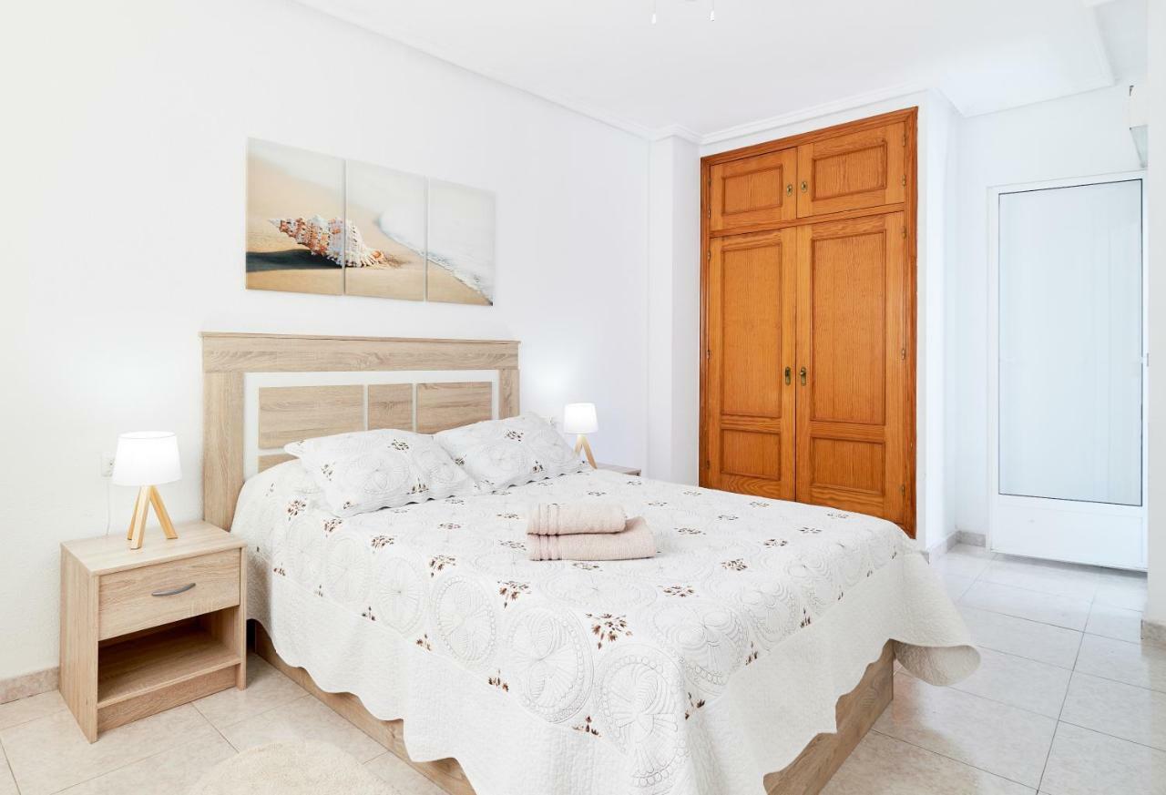 Apartamento Rambla Juan Mateo Daire Torrevieja Dış mekan fotoğraf